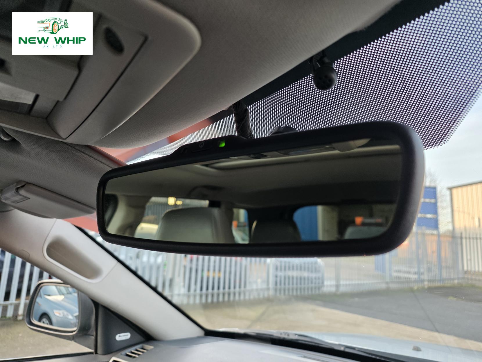 Jeep Grand Cherokee 3.0 CRD Overland SUV 5dr Diesel Automatic 4WD (270 g/km, 215 bhp)