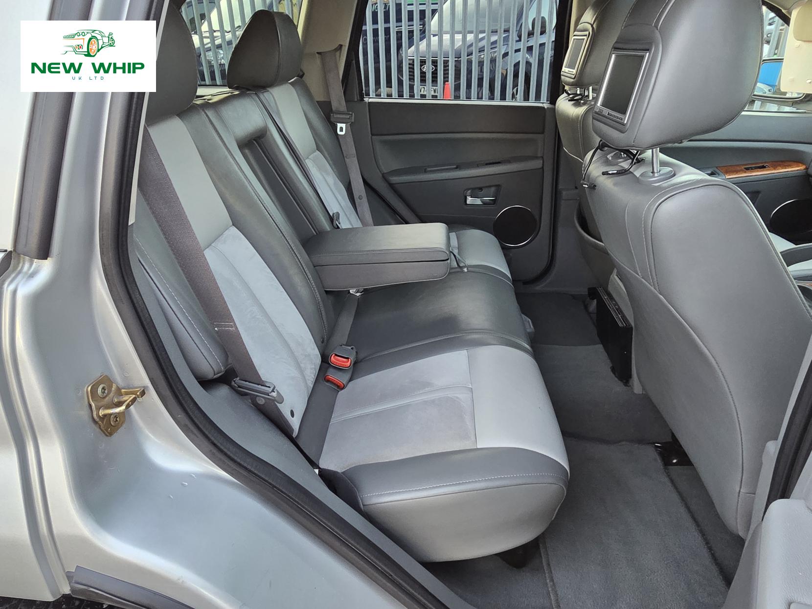 Jeep Grand Cherokee 3.0 CRD Overland SUV 5dr Diesel Automatic 4WD (270 g/km, 215 bhp)