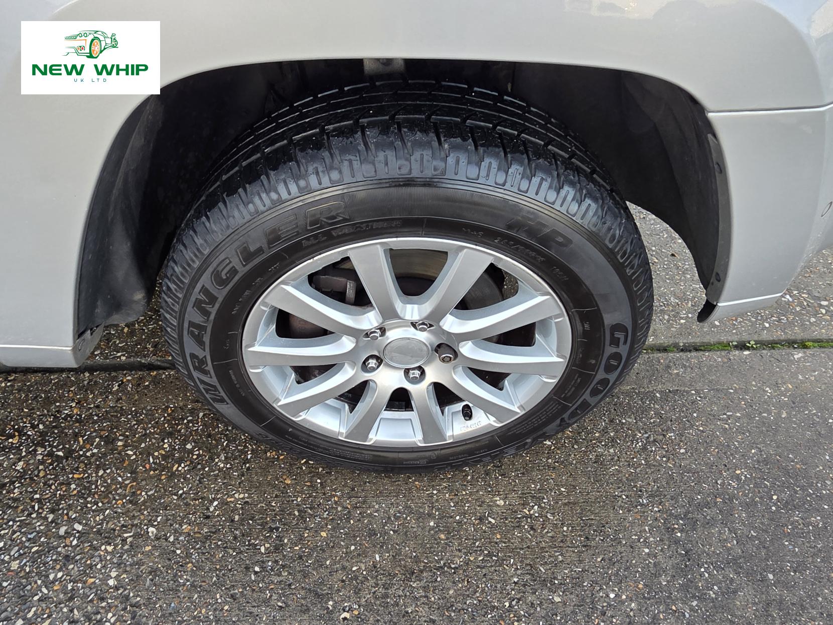 Jeep Grand Cherokee 3.0 CRD Overland SUV 5dr Diesel Automatic 4WD (270 g/km, 215 bhp)