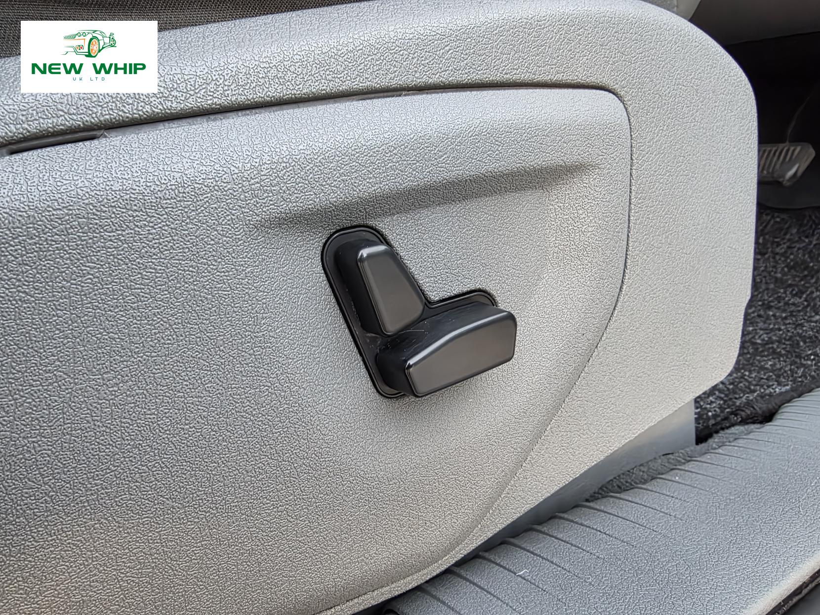 Jeep Grand Cherokee 3.0 CRD Overland SUV 5dr Diesel Automatic 4WD (270 g/km, 215 bhp)