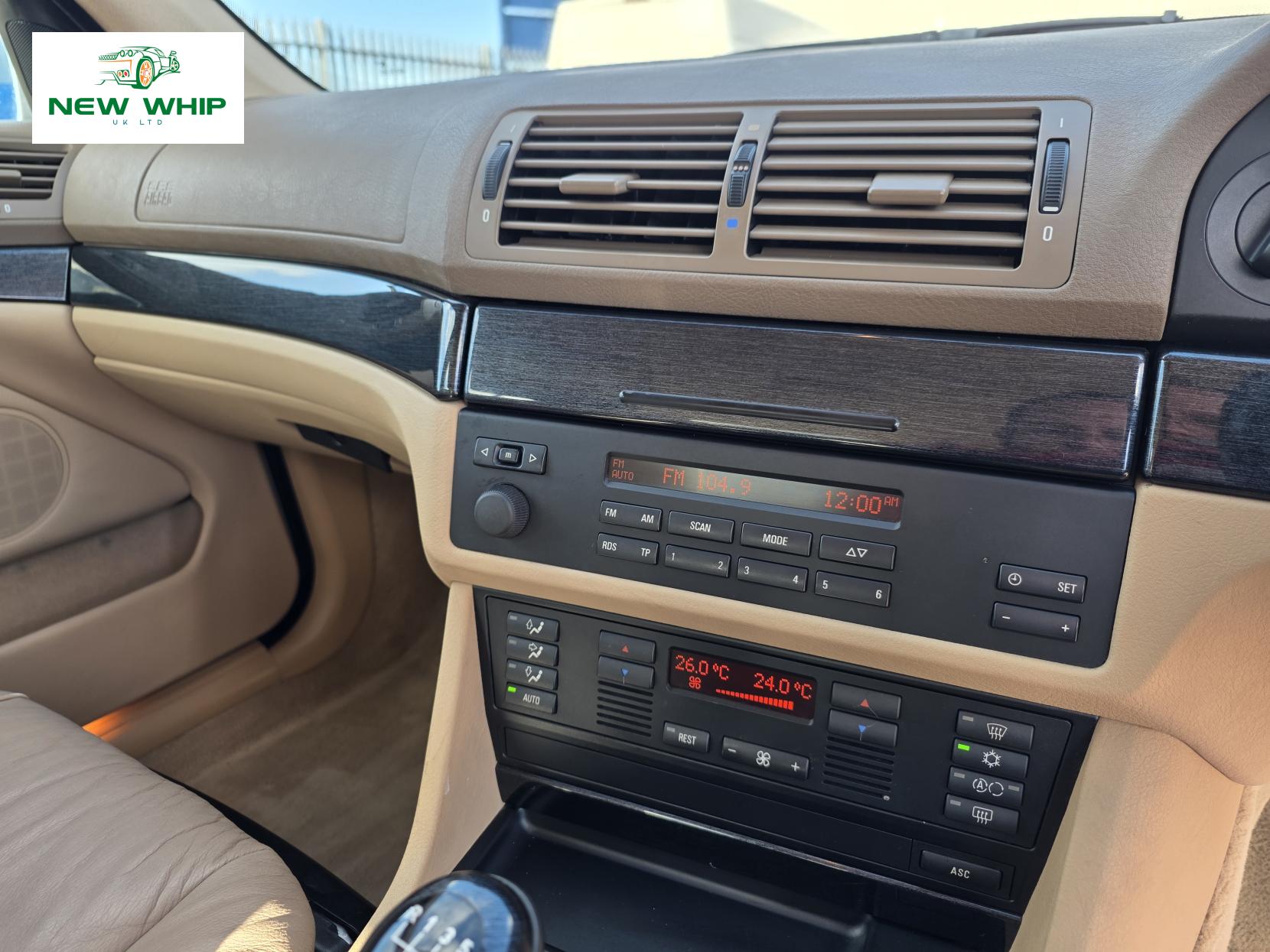 BMW 5 Series 2.5 523i SE Saloon 4dr Petrol Manual (215 g/km, 170 bhp)