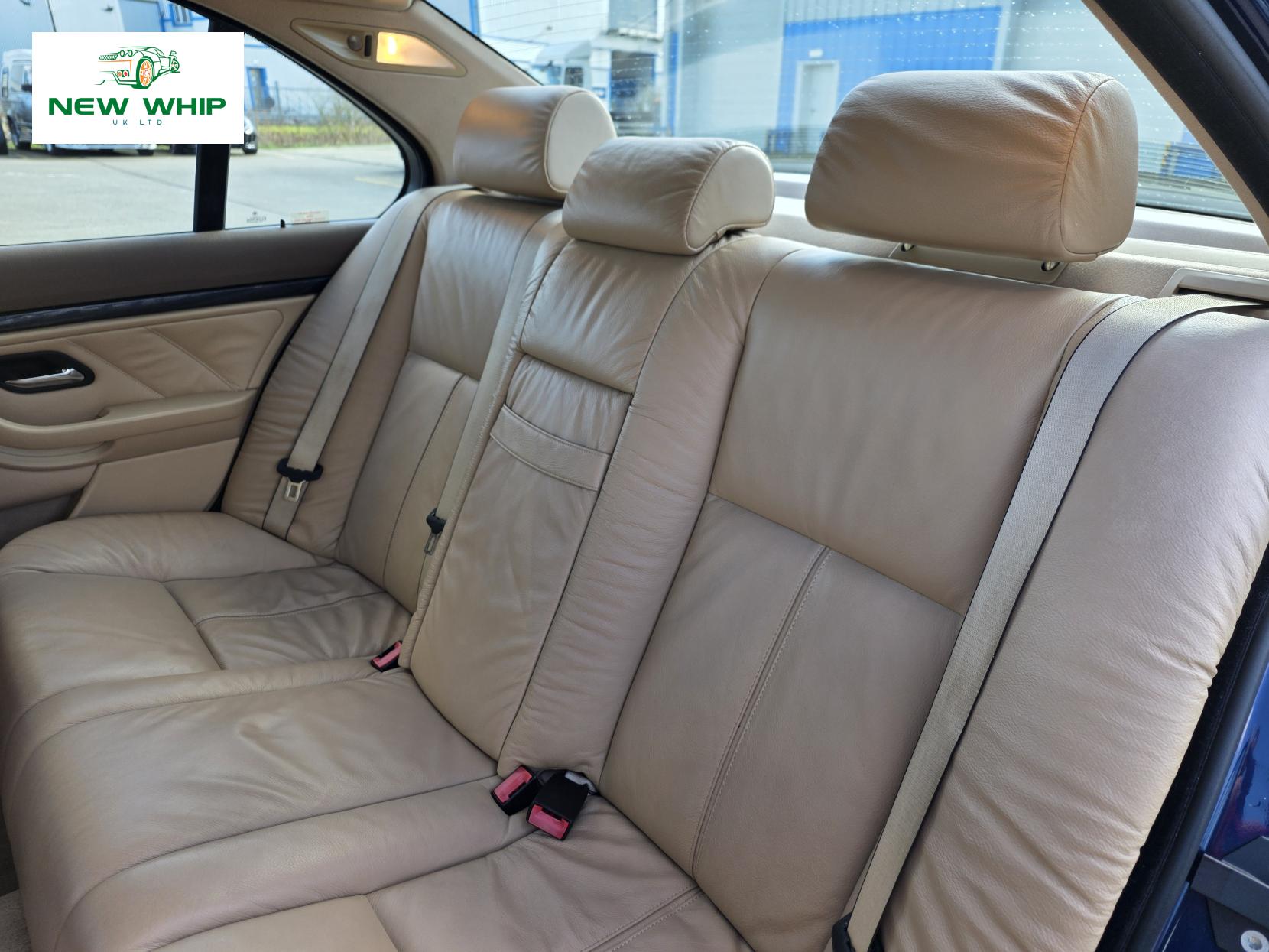 BMW 5 Series 2.5 523i SE Saloon 4dr Petrol Manual (215 g/km, 170 bhp)