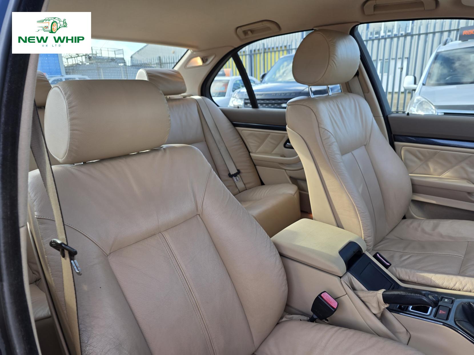 BMW 5 Series 2.5 523i SE Saloon 4dr Petrol Manual (215 g/km, 170 bhp)