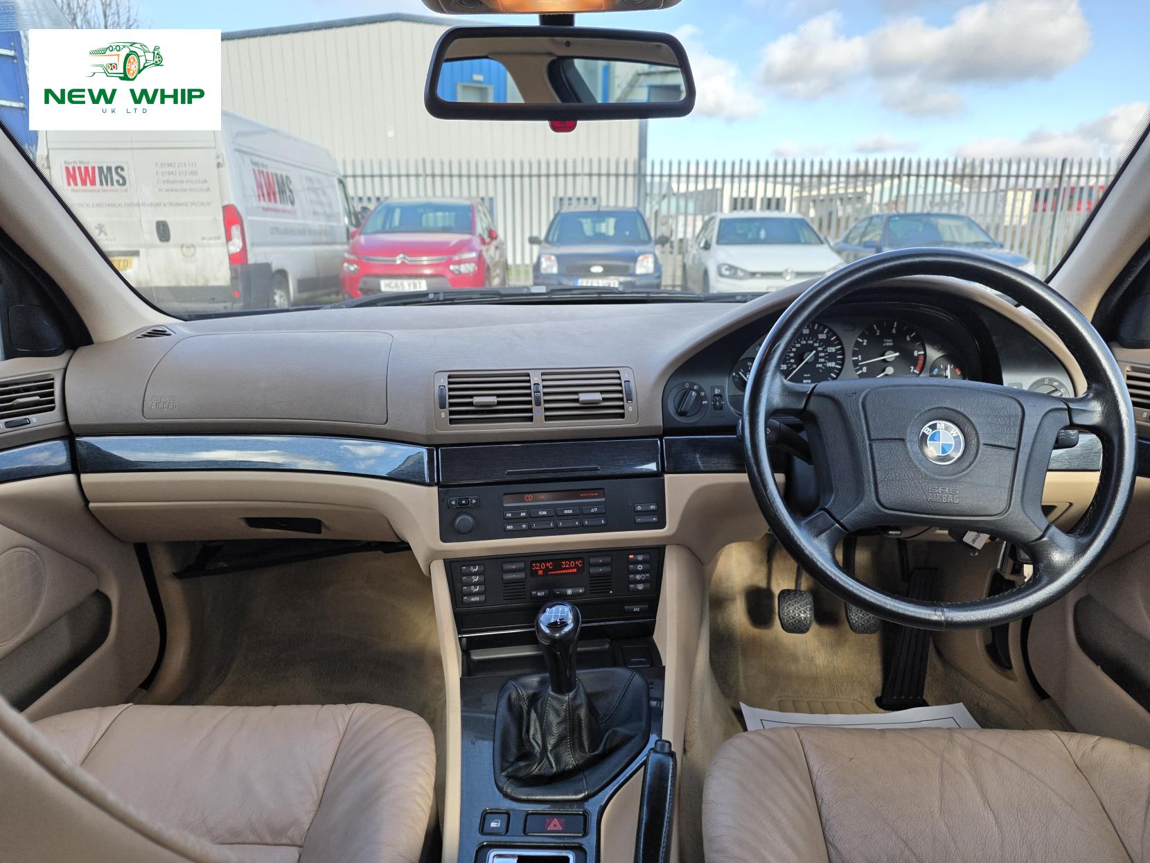 BMW 5 Series 2.5 523i SE Saloon 4dr Petrol Manual (215 g/km, 170 bhp)