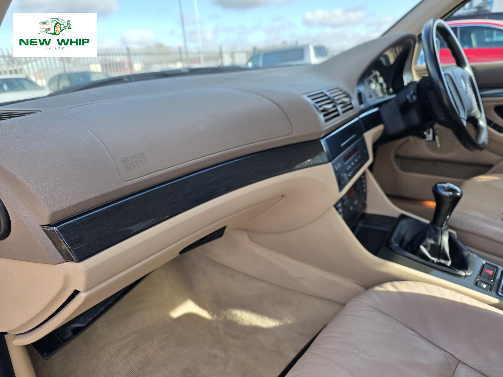 BMW 5 Series 2.5 523i SE Saloon 4dr Petrol Manual (215 g/km, 170 bhp)