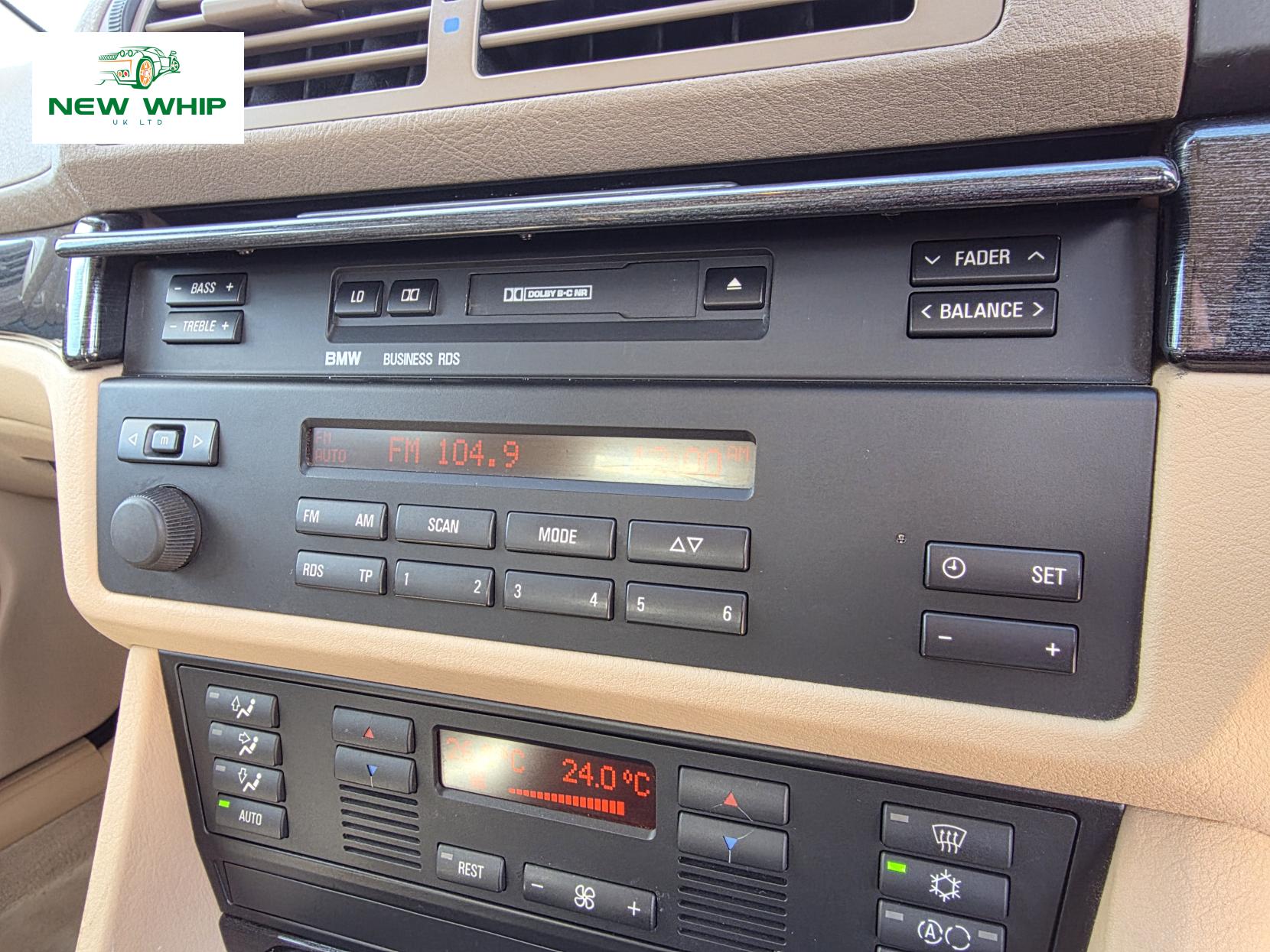 BMW 5 Series 2.5 523i SE Saloon 4dr Petrol Manual (215 g/km, 170 bhp)