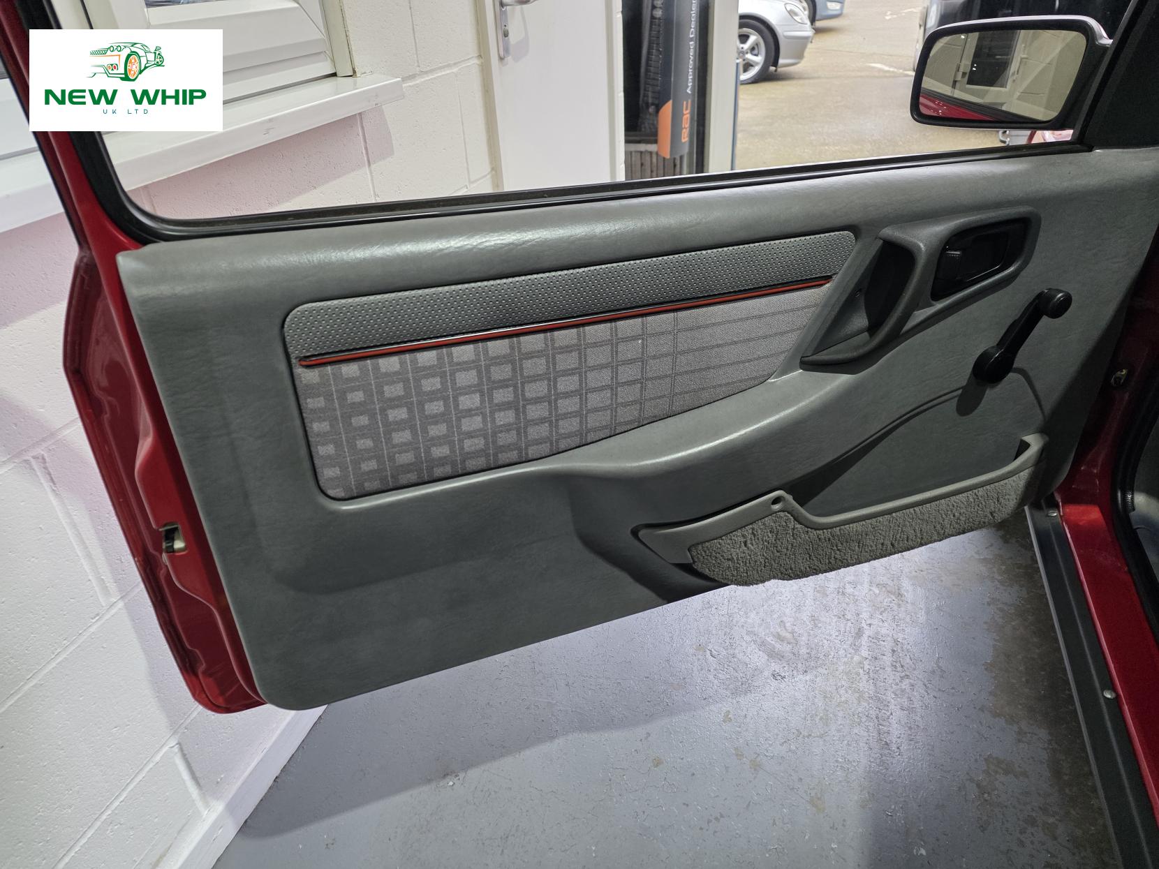 Ford Sierra 2.8 XR4i Hatchback 3dr Petrol Manual (148 bhp)