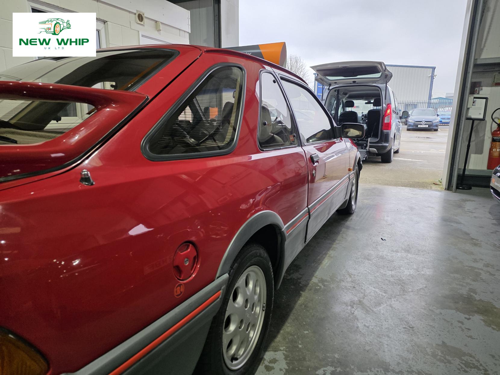 Ford Sierra 2.8 XR4i Hatchback 3dr Petrol Manual (148 bhp)