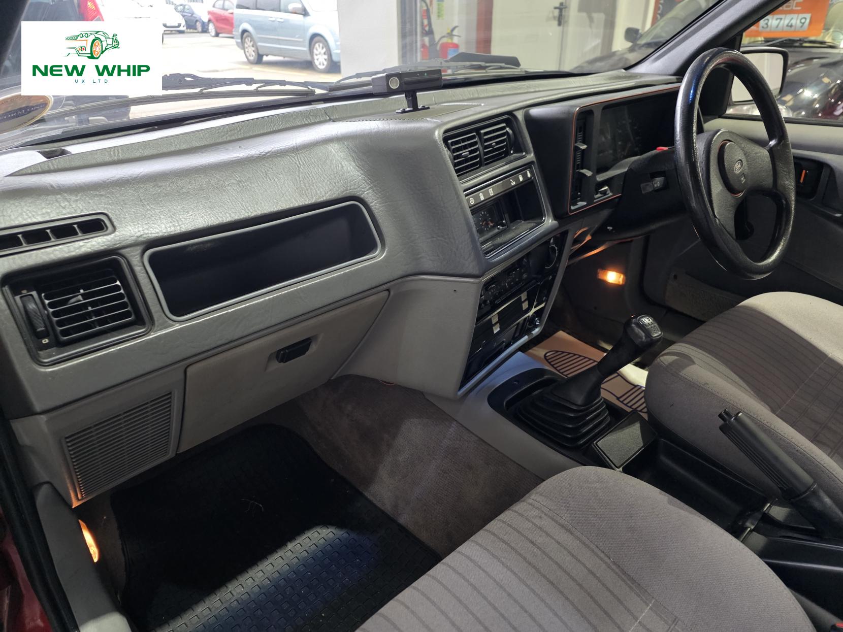 Ford Sierra 2.8 XR4i Hatchback 3dr Petrol Manual (148 bhp)