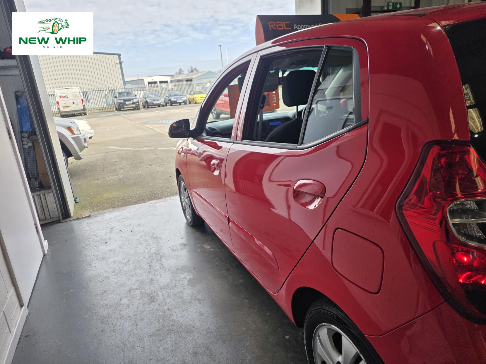 Hyundai i10 1.2 Active Hatchback 5dr Petrol Manual Euro 5 (85 bhp)