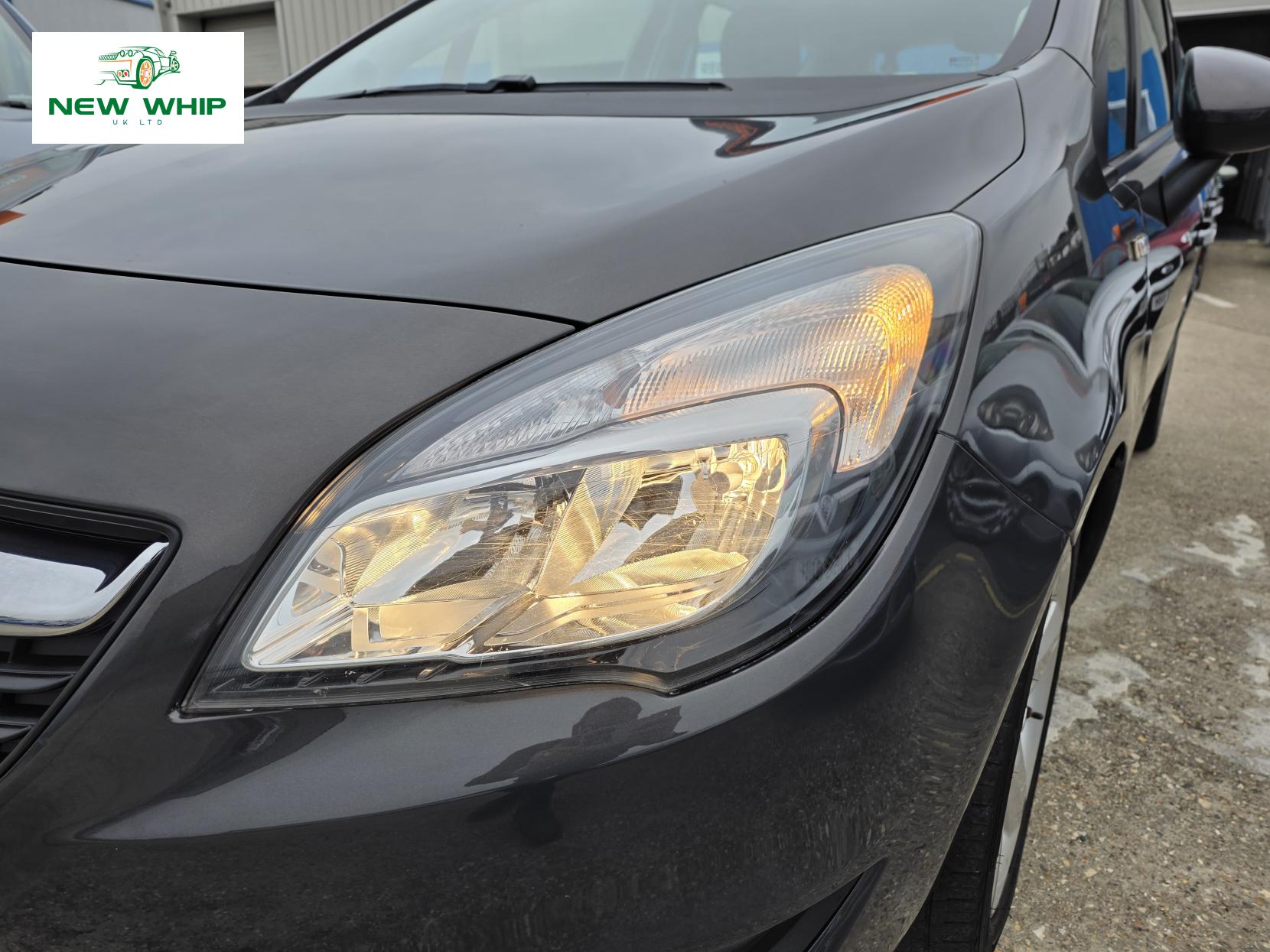 Vauxhall Meriva 1.4i Exclusiv MPV 5dr Petrol Manual Euro 6 (100 ps)