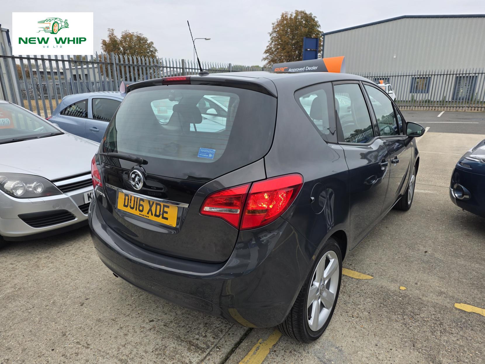 Vauxhall Meriva 1.4i Exclusiv MPV 5dr Petrol Manual Euro 6 (100 ps)