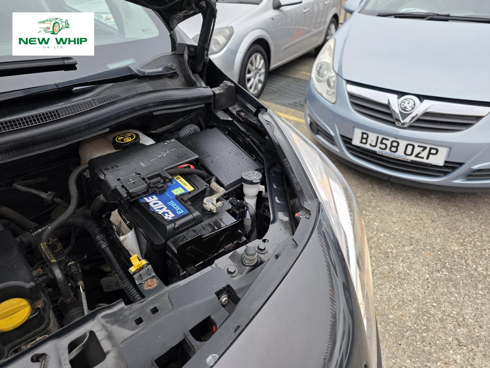 Vauxhall Meriva 1.4i Exclusiv MPV 5dr Petrol Manual Euro 6 (100 ps)