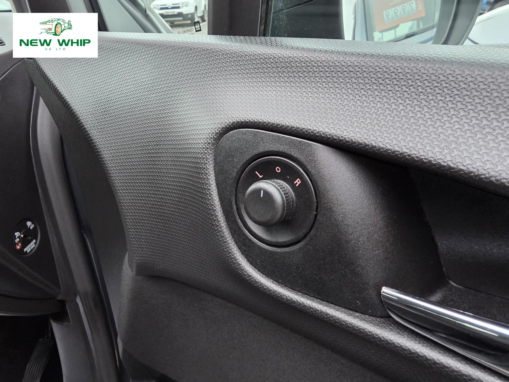 Vauxhall Meriva 1.4i Exclusiv MPV 5dr Petrol Manual Euro 6 (100 ps)