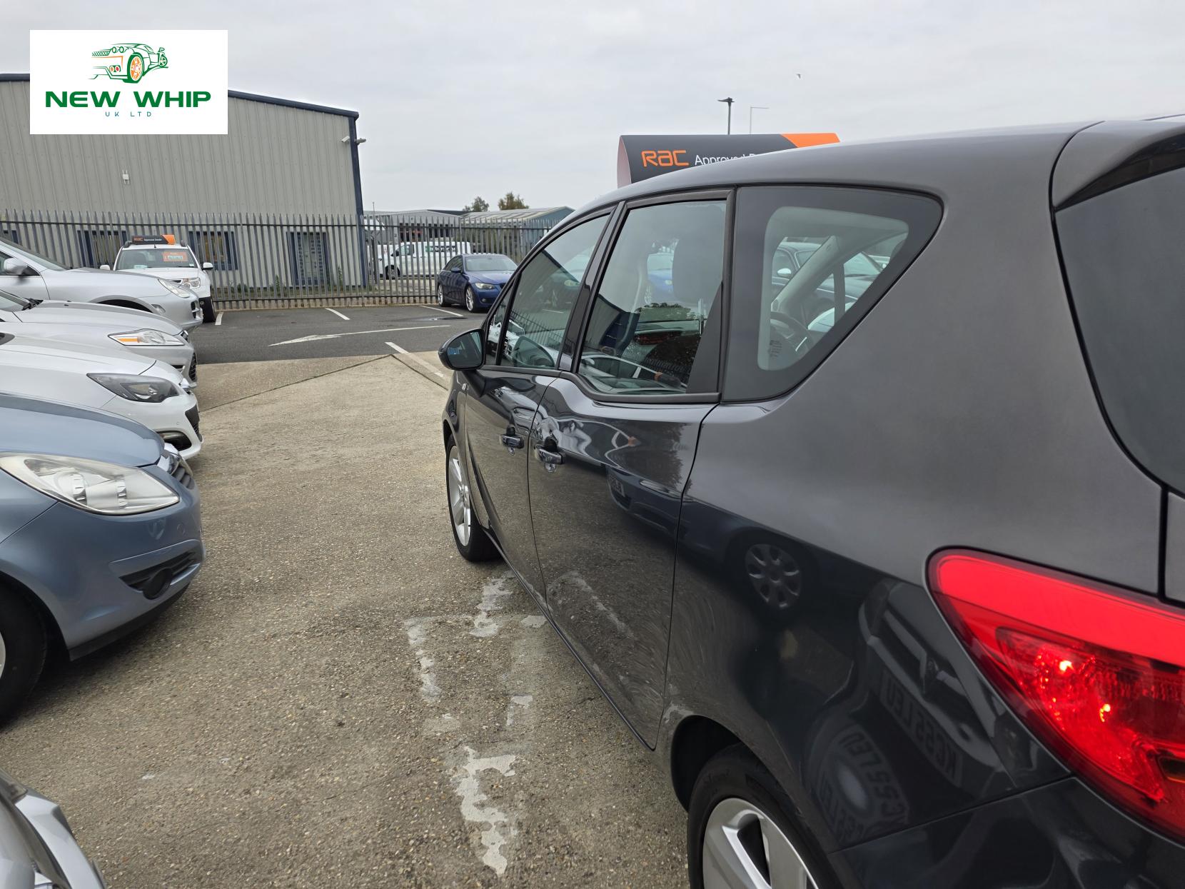 Vauxhall Meriva 1.4i Exclusiv MPV 5dr Petrol Manual Euro 6 (100 ps)