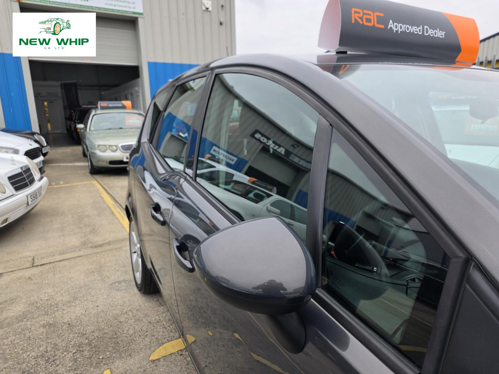 Vauxhall Meriva 1.4i Exclusiv MPV 5dr Petrol Manual Euro 6 (100 ps)