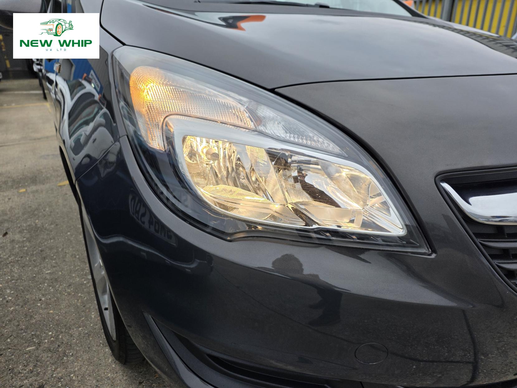 Vauxhall Meriva 1.4i Exclusiv MPV 5dr Petrol Manual Euro 6 (100 ps)