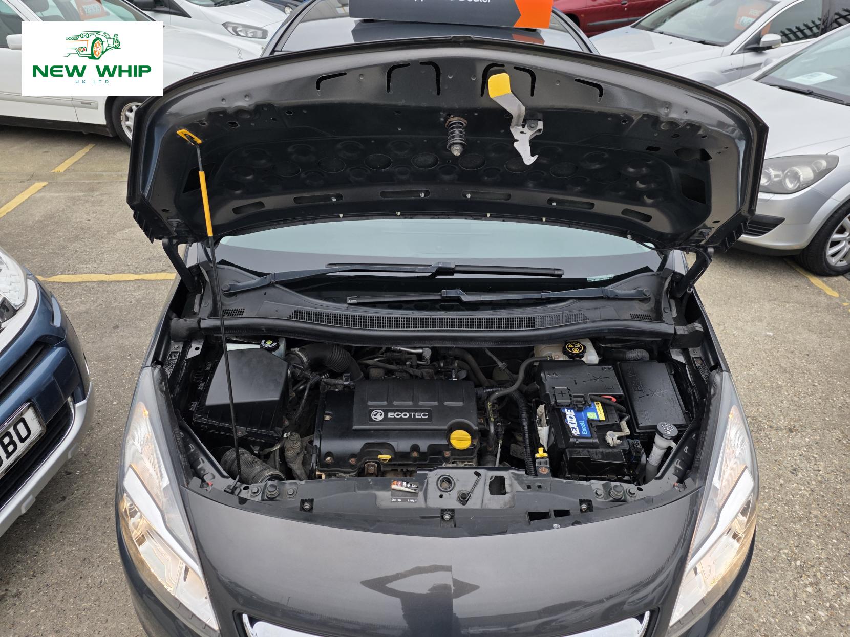 Vauxhall Meriva 1.4i Exclusiv MPV 5dr Petrol Manual Euro 6 (100 ps)