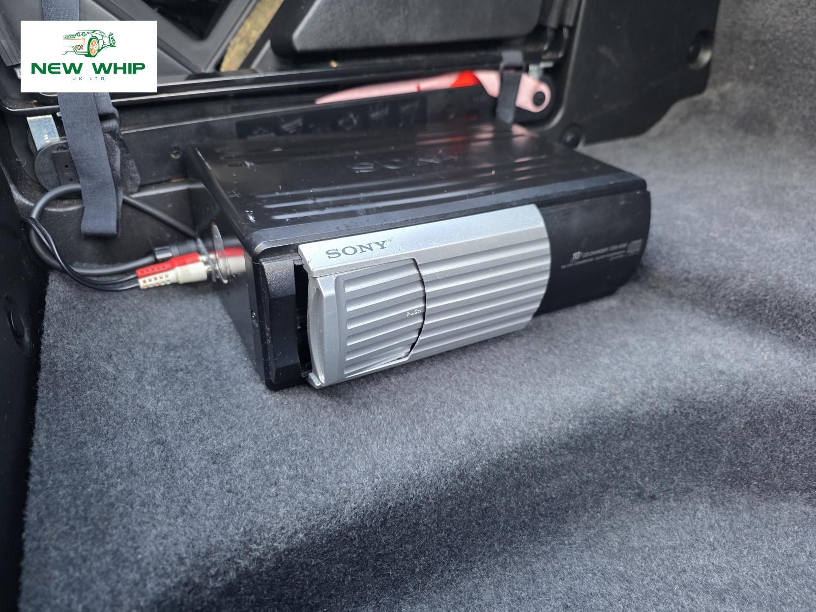 Mercedes-Benz SLK 3.2 SLK320 Convertible 2dr Petrol Automatic (254 g/km, 218 bhp)