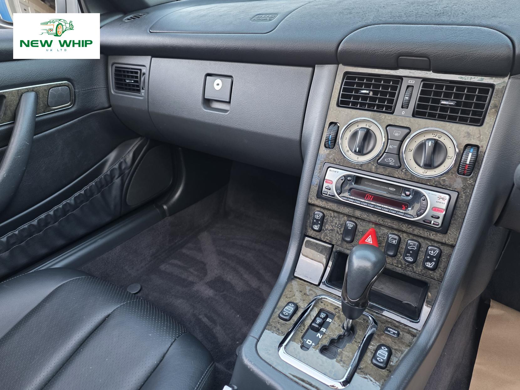 Mercedes-Benz SLK 3.2 SLK320 Convertible 2dr Petrol Automatic (254 g/km, 218 bhp)