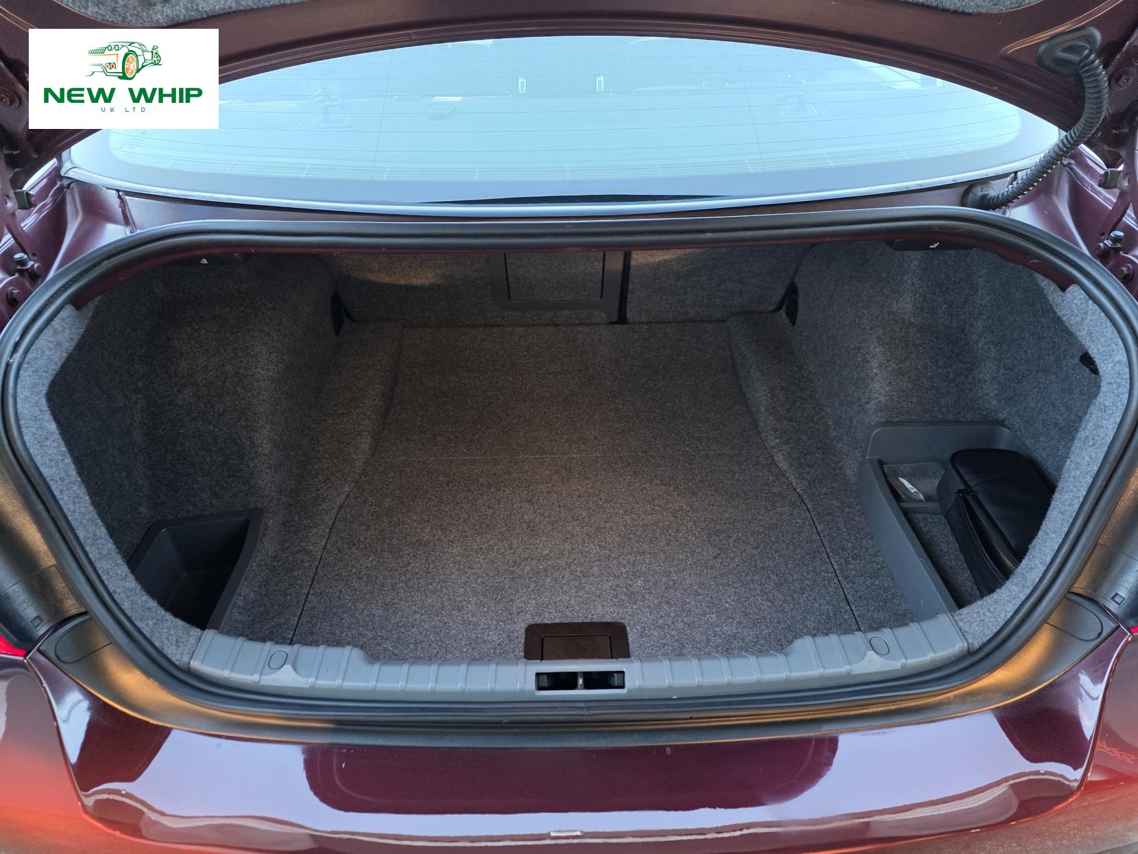 BMW 3 Series 2.0 318i SE Saloon 4dr Petrol Manual Euro 4 (143 ps)