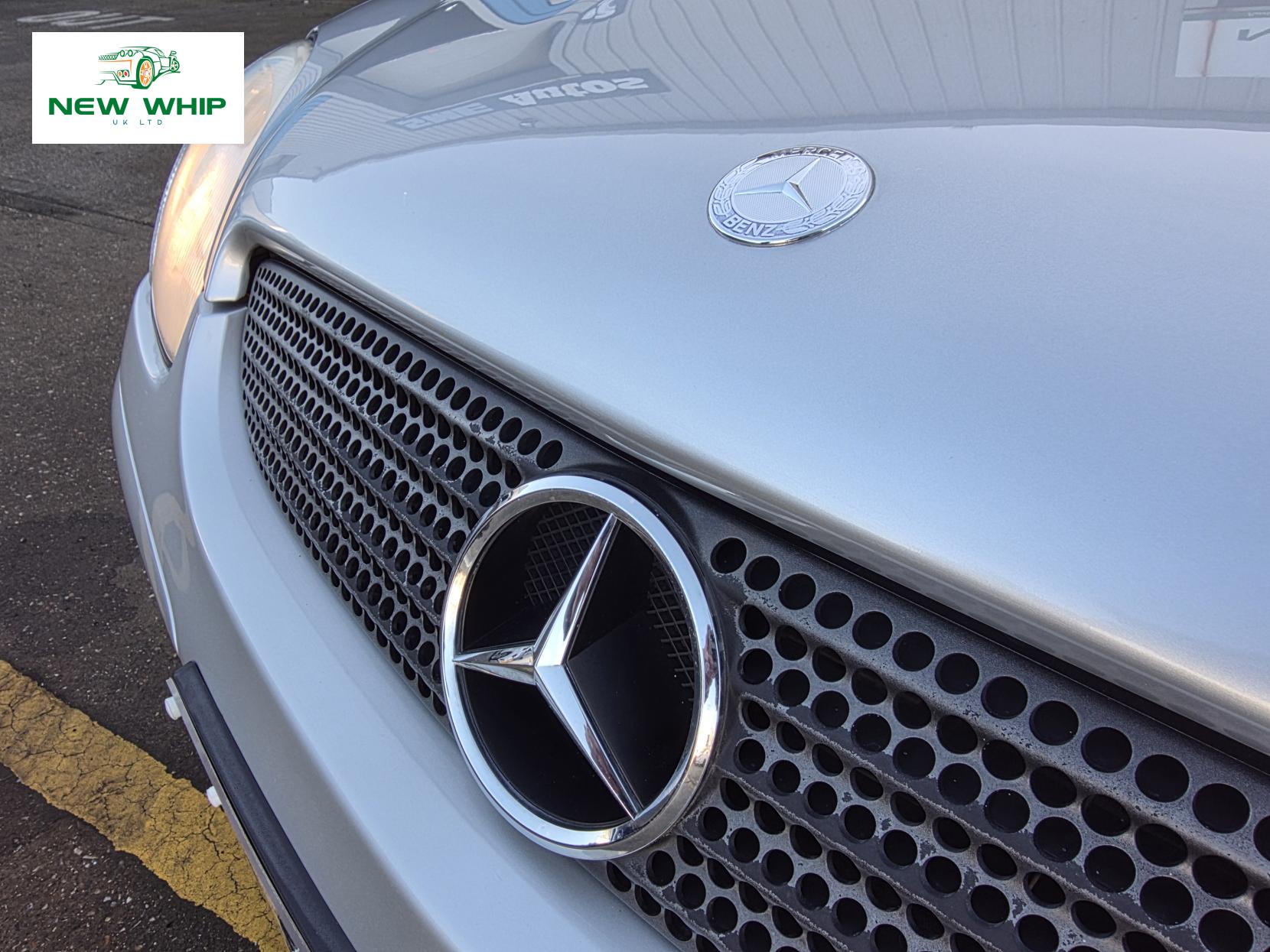 Mercedes-Benz SLK 3.2 SLK320 Convertible 2dr Petrol Automatic (254 g/km, 218 bhp)