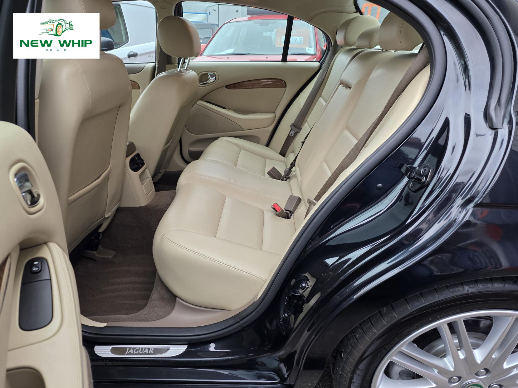 Jaguar S-Type 2.7D V6 SE Saloon 4dr Diesel Manual (179 g/km, 206 bhp)
