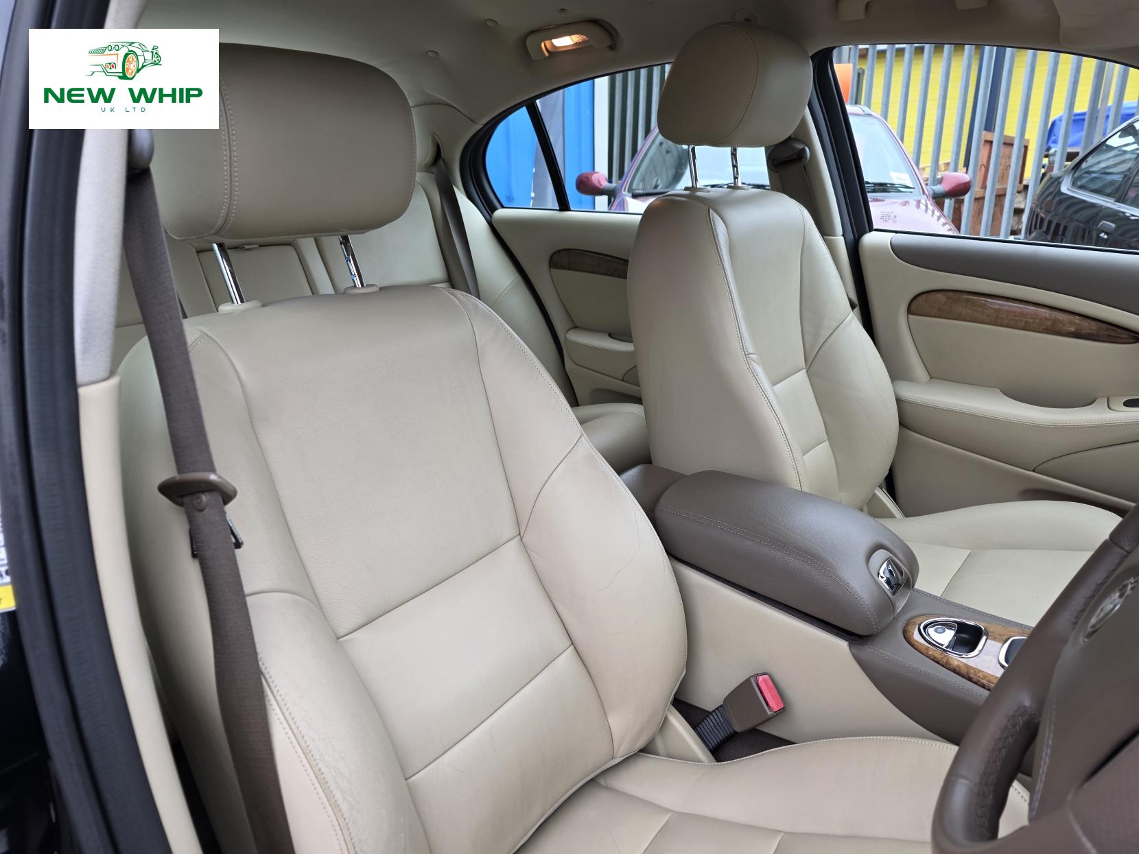 Jaguar S-Type 2.7D V6 SE Saloon 4dr Diesel Manual (179 g/km, 206 bhp)
