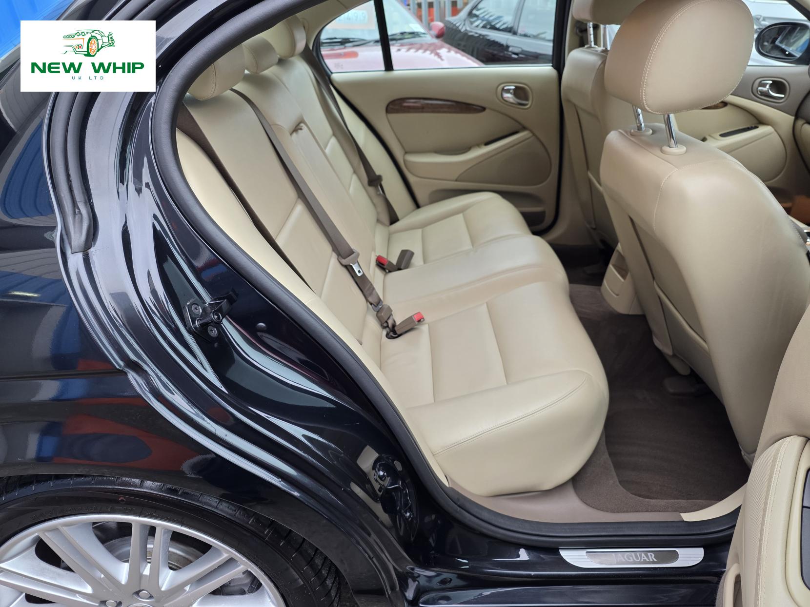Jaguar S-Type 2.7D V6 SE Saloon 4dr Diesel Manual (179 g/km, 206 bhp)