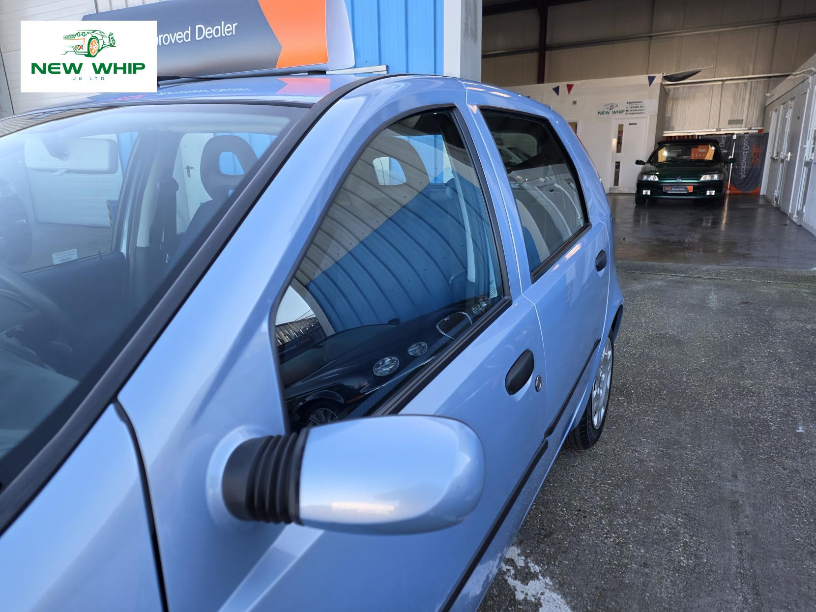 Fiat Punto 1.2 Active Hatchback 5dr Petrol Automatic (136 g/km, 60 bhp)