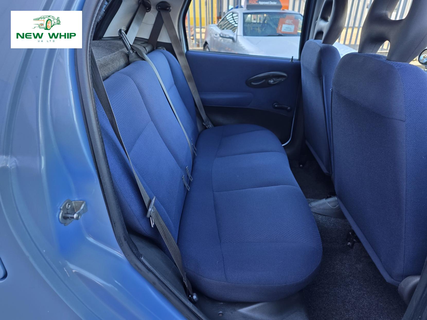 Fiat Punto 1.2 Active Hatchback 5dr Petrol Automatic (136 g/km, 60 bhp)