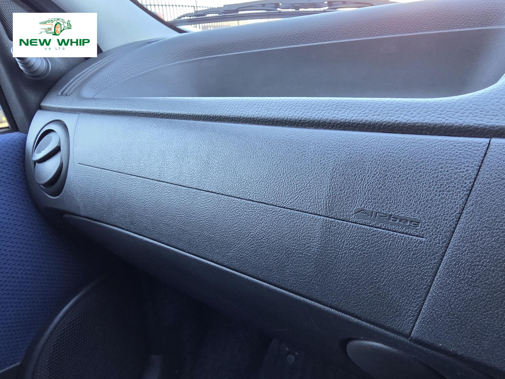 Fiat Punto 1.2 Active Hatchback 5dr Petrol Automatic (136 g/km, 60 bhp)