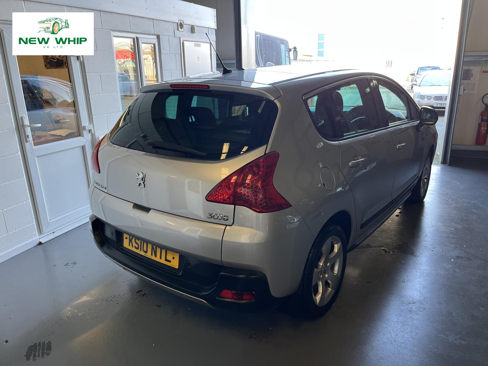 Peugeot 3008 1.6 THP Exclusive SUV 5dr Petrol Manual Euro 5 (150 ps)