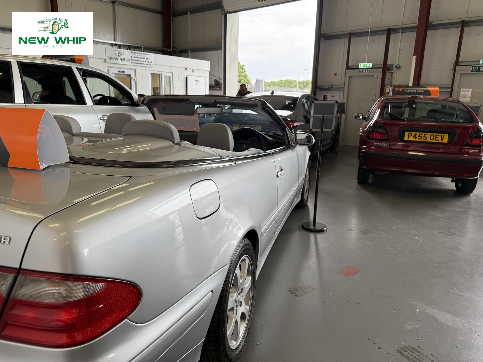 Mercedes-Benz CLK 2.3 CLK230 Kompressor Avantgarde Cabriolet 2dr Petrol Automatic (237 g/km, 197 bhp)