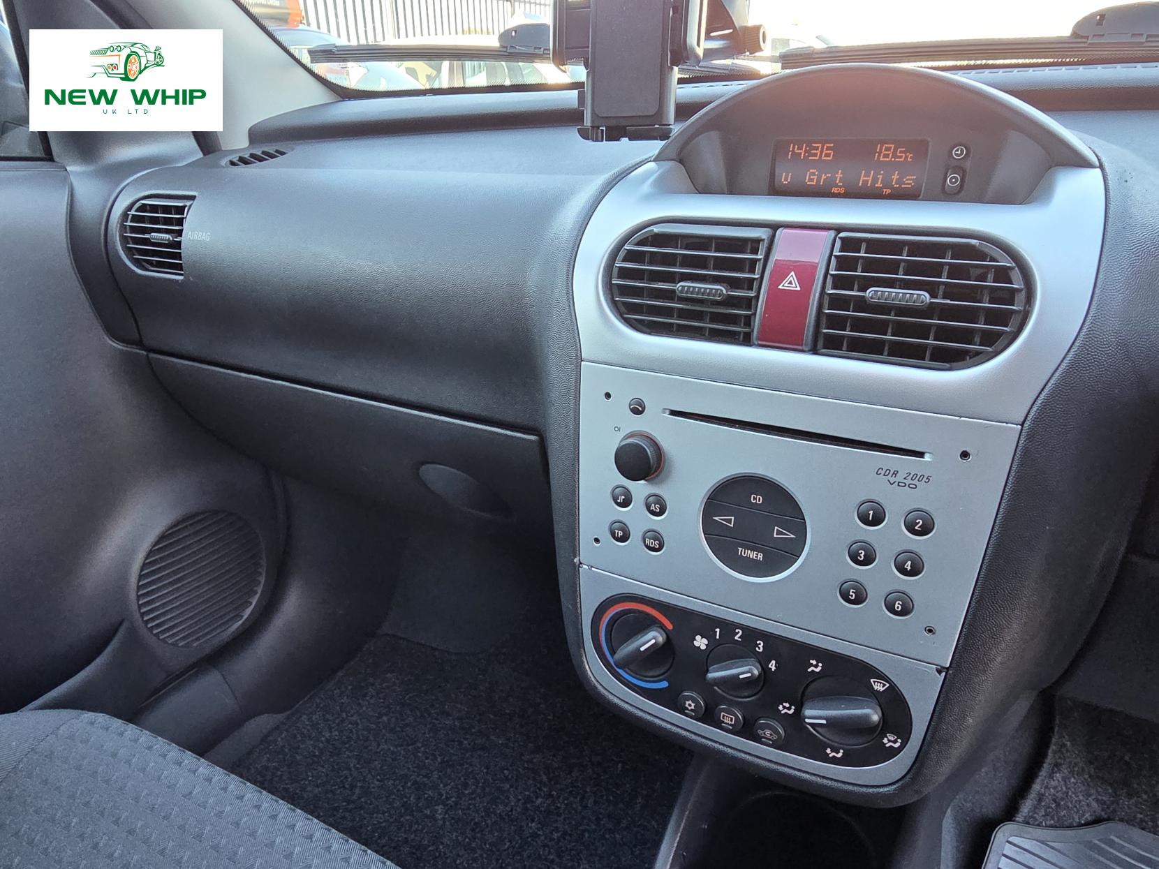 Vauxhall Corsa 1.2i 16v SXi Hatchback 5dr Petrol Manual (151 g/km, 74 bhp)