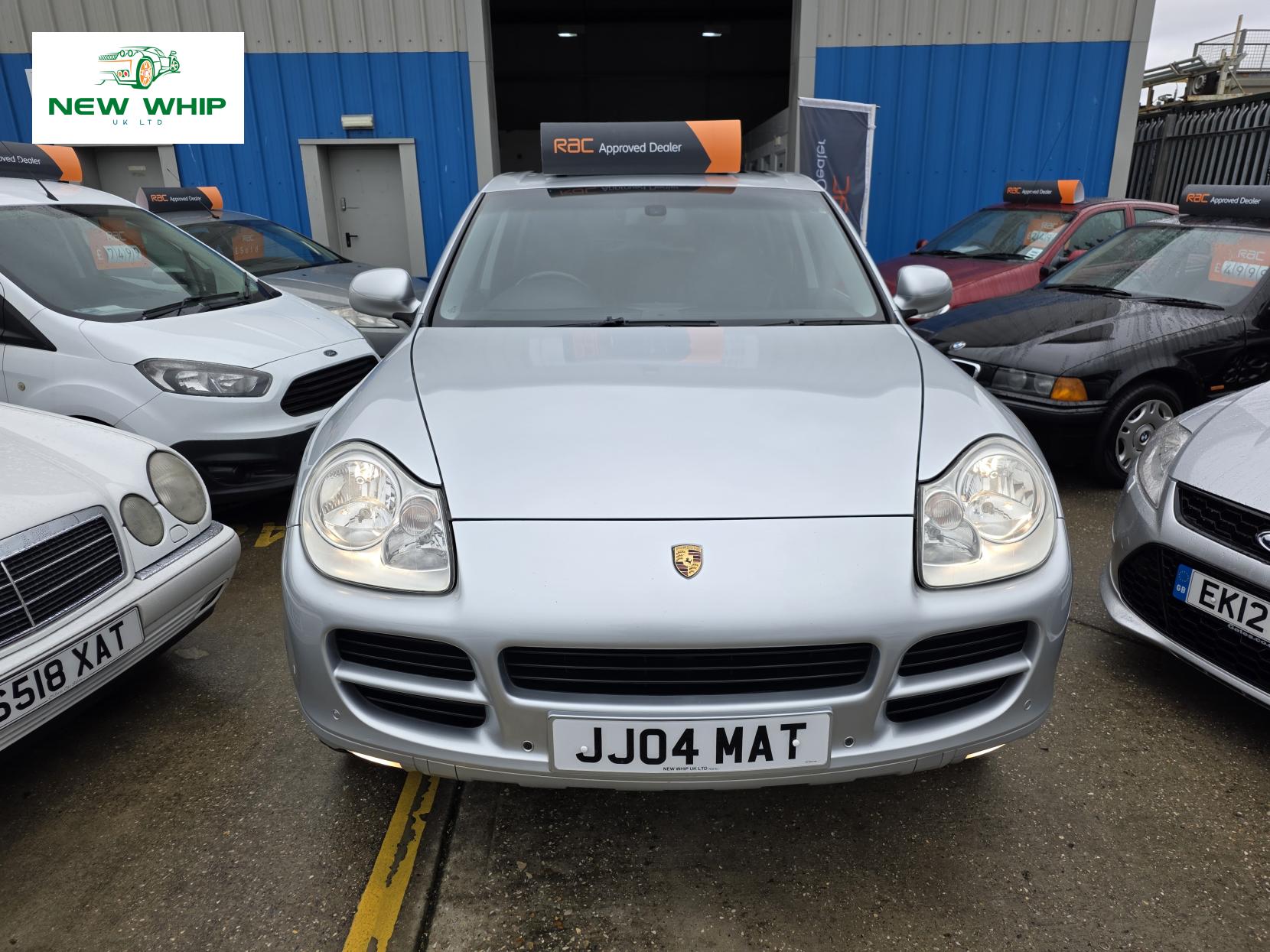 Porsche Cayenne 3.2 V6 SUV 5dr Petrol Manual AWD (317 g/km, 250 bhp)