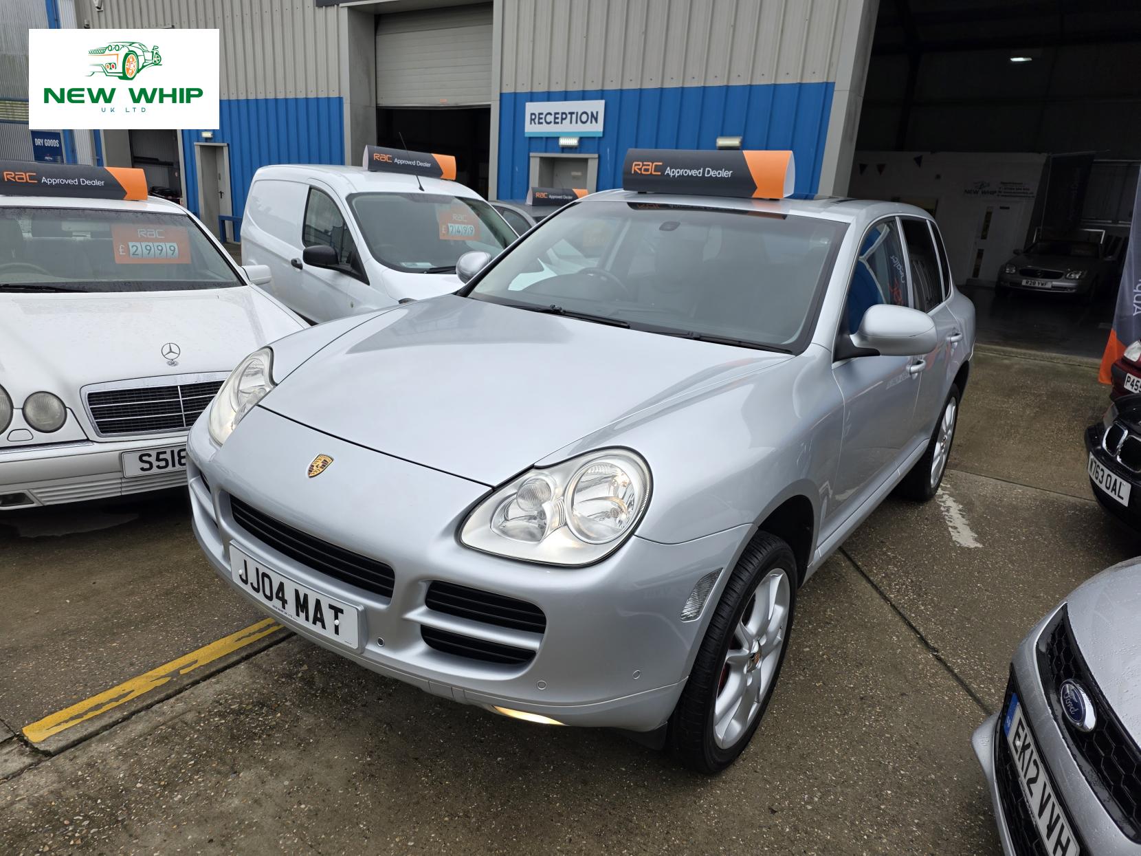 Porsche Cayenne 3.2 V6 SUV 5dr Petrol Manual AWD (317 g/km, 250 bhp)