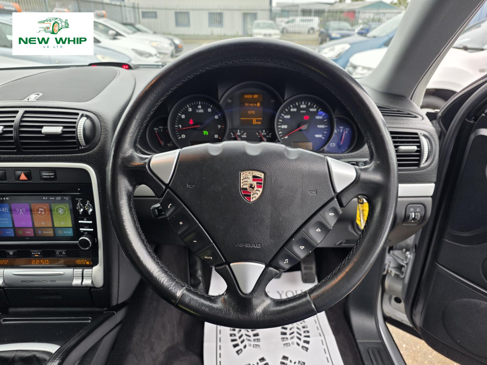 Porsche Cayenne 3.2 V6 SUV 5dr Petrol Manual AWD (317 g/km, 250 bhp)