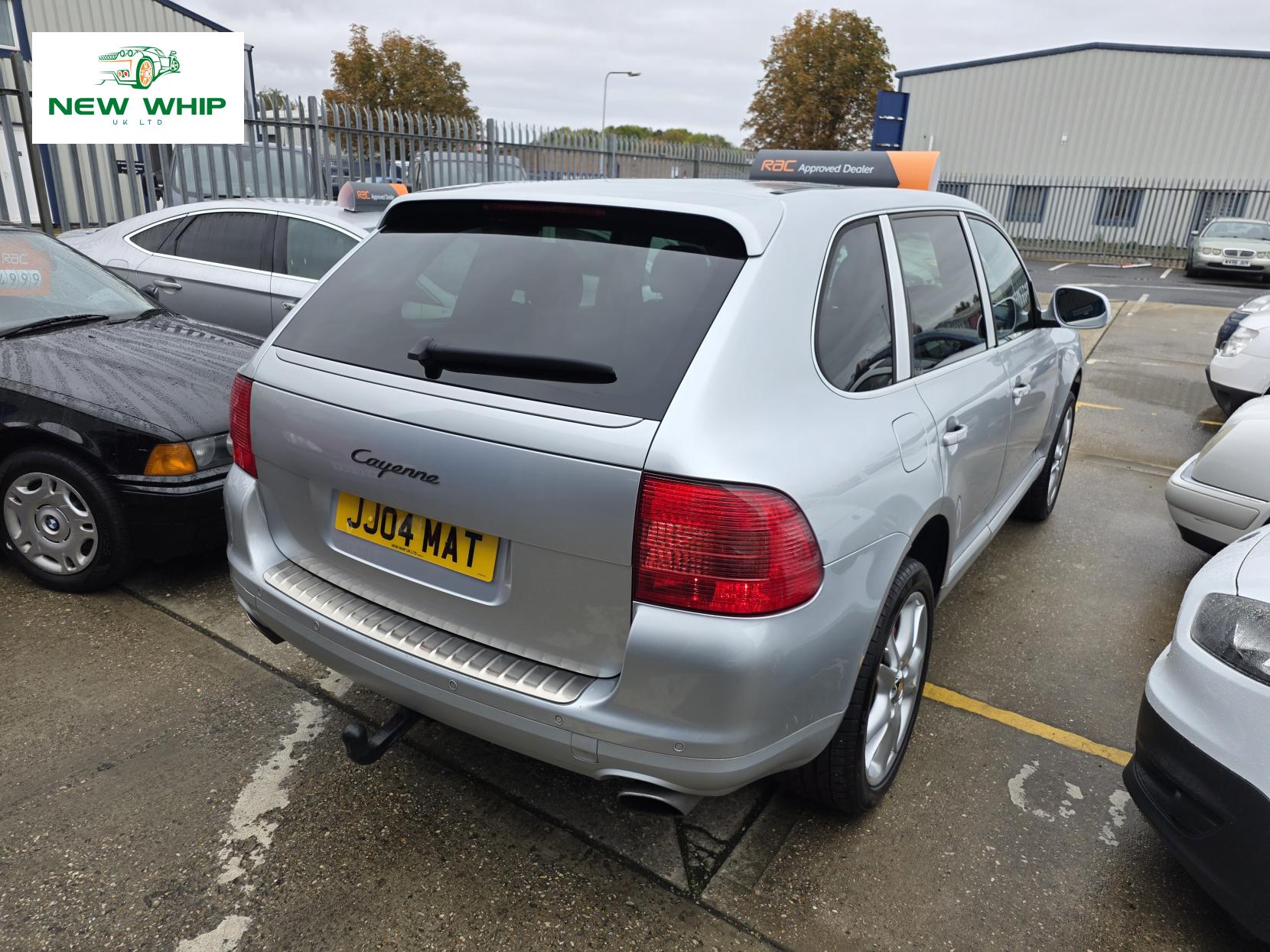 Porsche Cayenne 3.2 V6 SUV 5dr Petrol Manual AWD (317 g/km, 250 bhp)