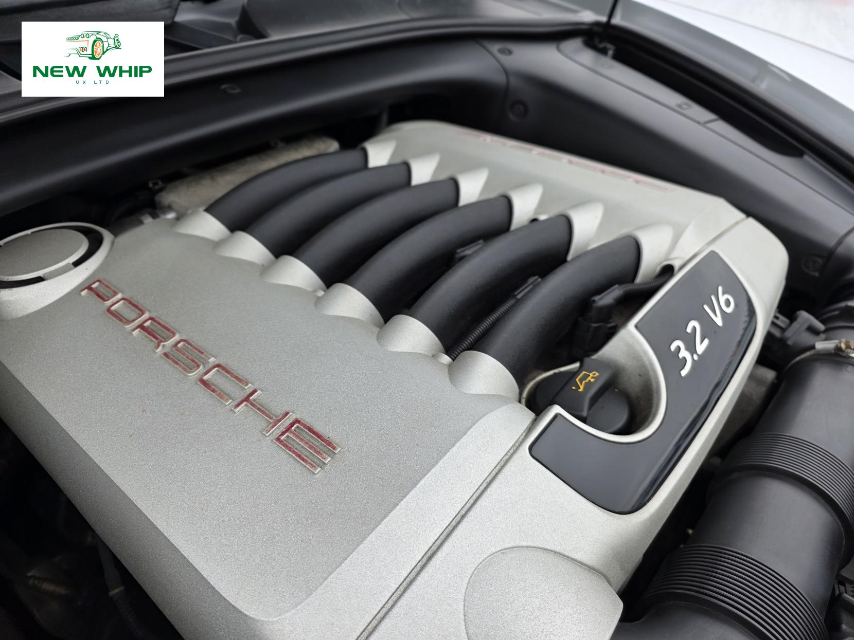 Porsche Cayenne 3.2 V6 SUV 5dr Petrol Manual AWD (317 g/km, 250 bhp)