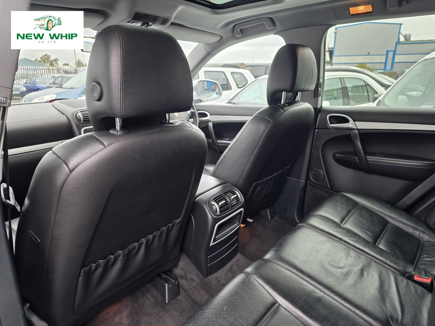 Porsche Cayenne 3.2 V6 SUV 5dr Petrol Manual AWD (317 g/km, 250 bhp)