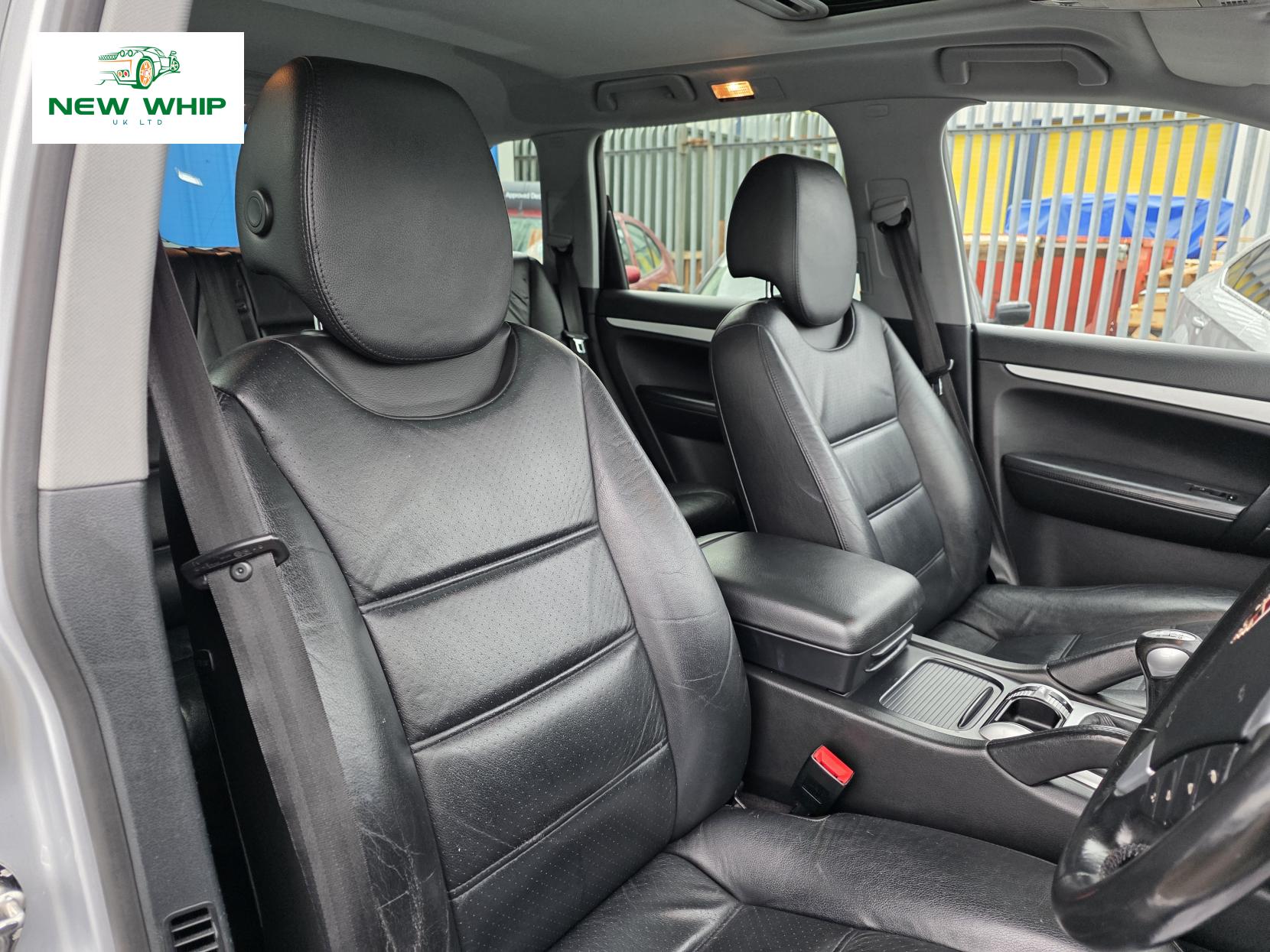 Porsche Cayenne 3.2 V6 SUV 5dr Petrol Manual AWD (317 g/km, 250 bhp)