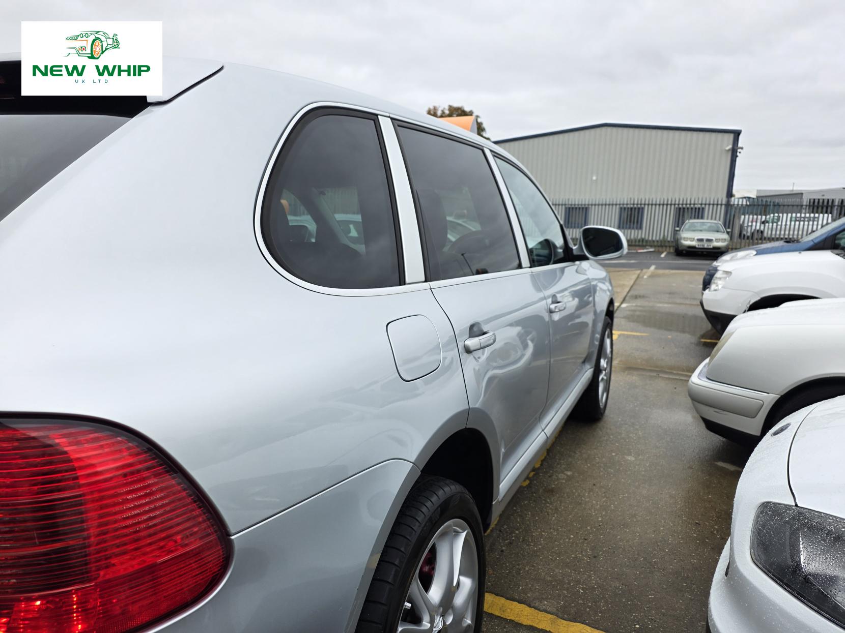 Porsche Cayenne 3.2 V6 SUV 5dr Petrol Manual AWD (317 g/km, 250 bhp)