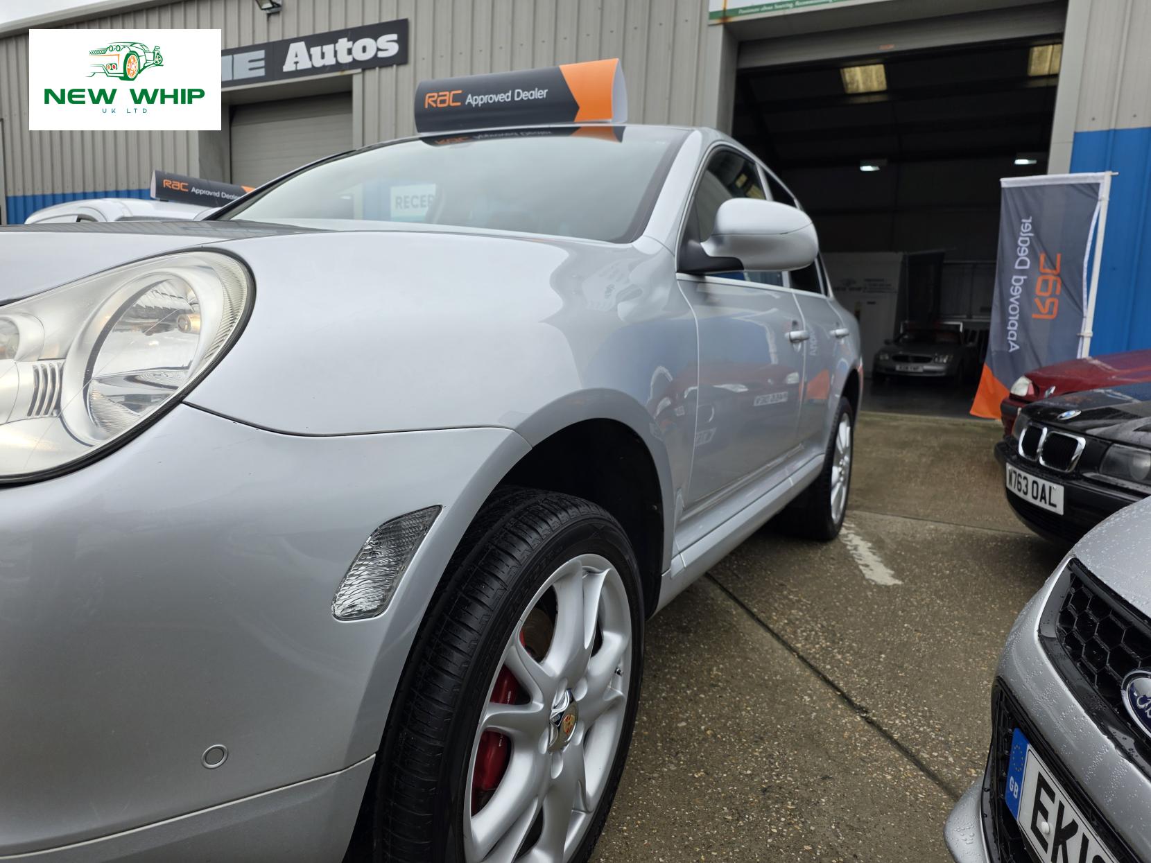 Porsche Cayenne 3.2 V6 SUV 5dr Petrol Manual AWD (317 g/km, 250 bhp)