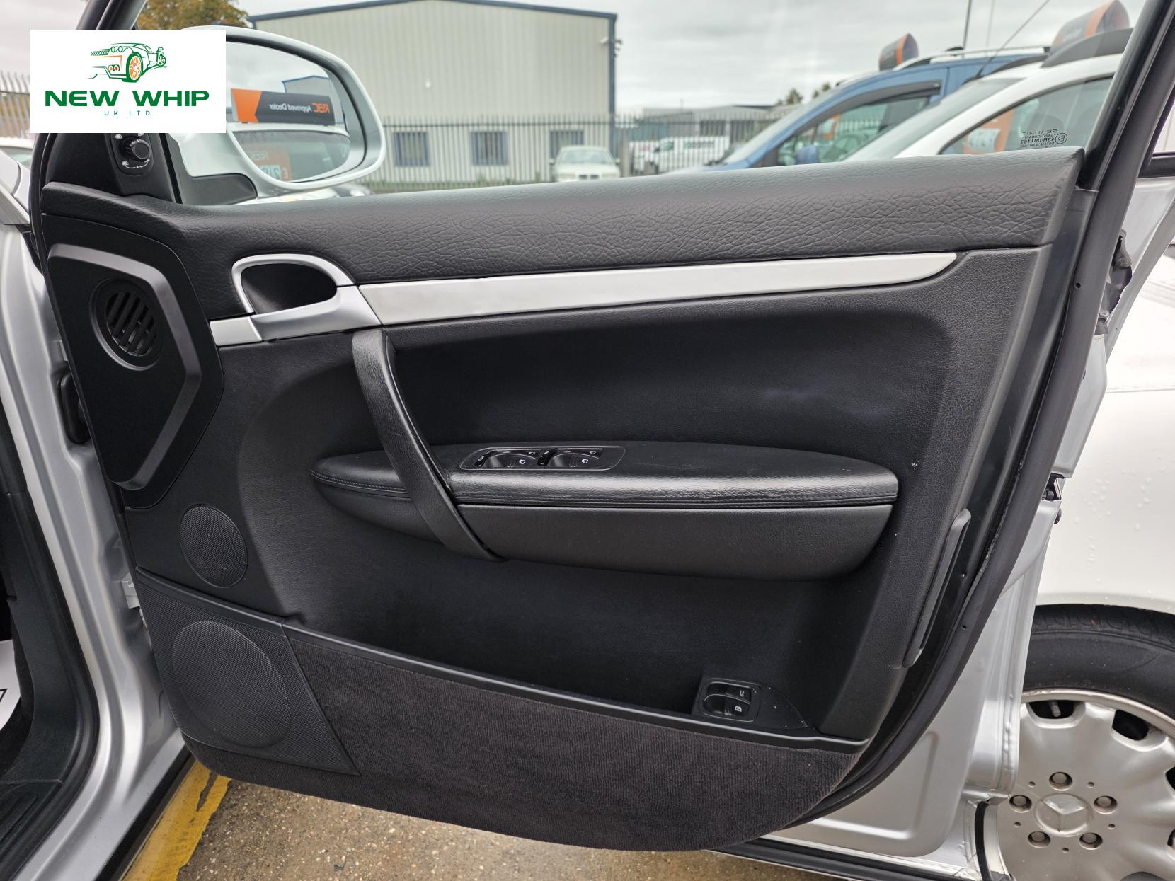 Porsche Cayenne 3.2 V6 SUV 5dr Petrol Manual AWD (317 g/km, 250 bhp)