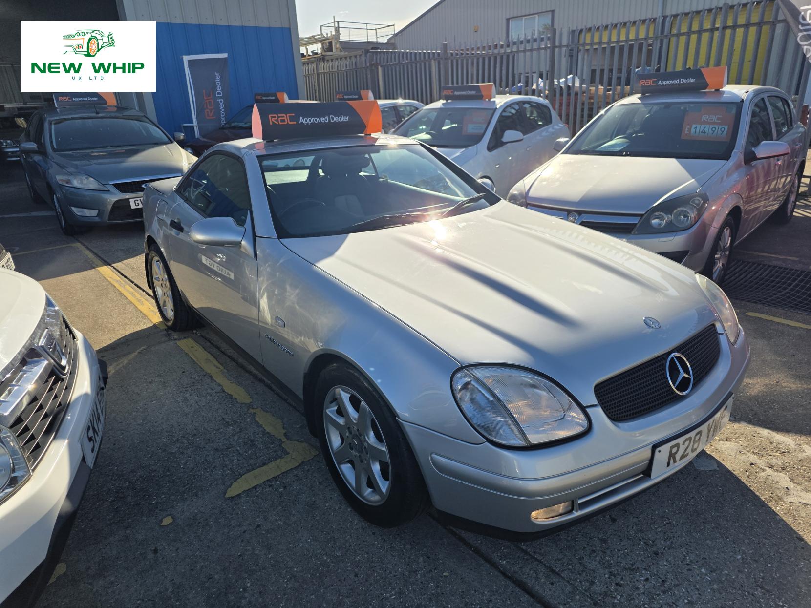 Mercedes-Benz SLK 2.3 SLK230 Kompressor Kompressor Convertible 2dr Petrol Automatic (225 g/km, 193 bhp)