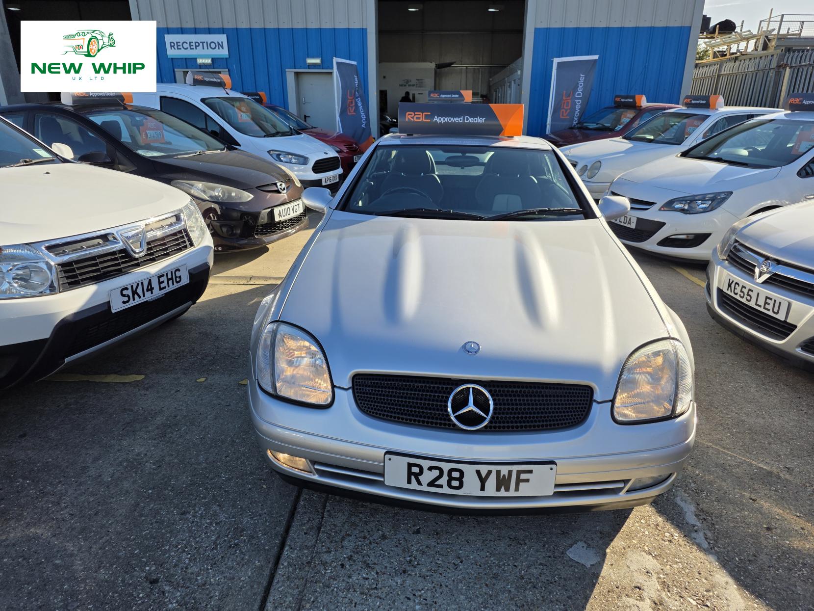 Mercedes-Benz SLK 2.3 SLK230 Kompressor Kompressor Convertible 2dr Petrol Automatic (225 g/km, 193 bhp)