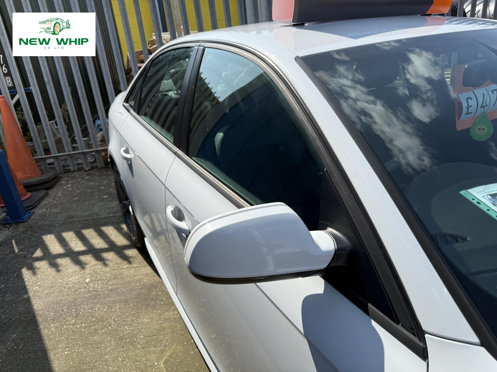 Audi A4 2.0 TDI Black Edition Saloon 4dr Diesel Manual Euro 5 (s/s) (177 ps)