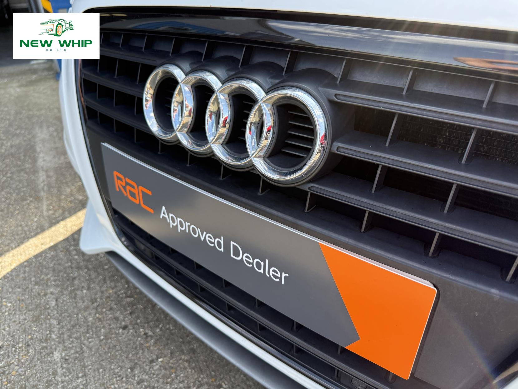 Audi A4 2.0 TDI Black Edition Saloon 4dr Diesel Manual Euro 5 (s/s) (177 ps)