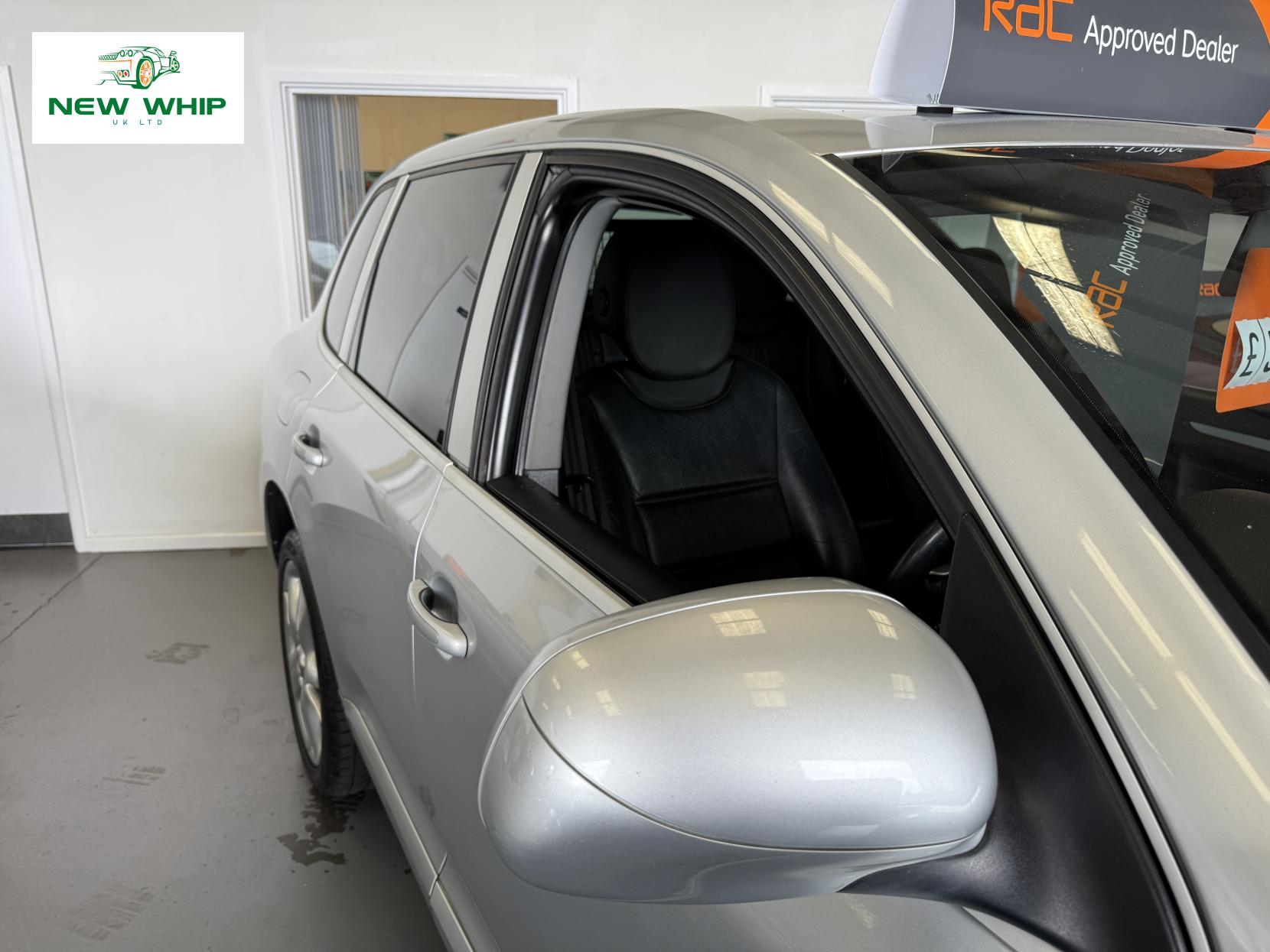 Porsche Cayenne 3.2 V6 SUV 5dr Petrol Manual AWD (317 g/km, 250 bhp)